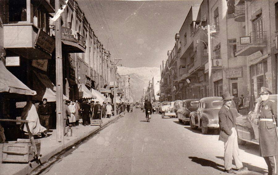خیابان لالهزار