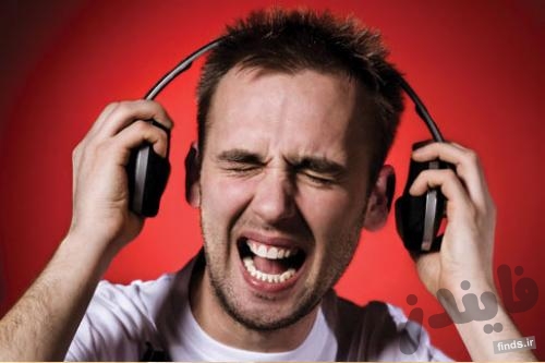 خطر گوش دادن به موسیقی با صدای بلند