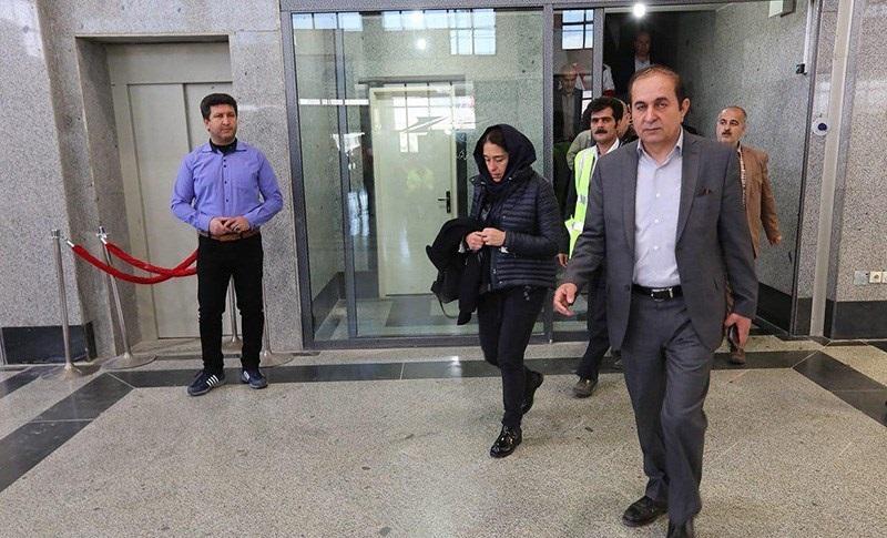 حضورخانواده کشته شدگان سانحه هوایی هواپیمایی ترکیه ای در فرودگاه شهرکرد