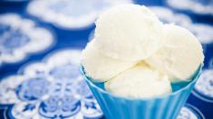  طرز تهیه بستنی وانیلی | آموزش تهیه بستنی وانیلی برای 4 نفر | تاریخچه بستنی وانیلی