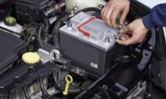 باتری ماشین چیست؟ علت خراب شدن باتری خودرو چیست؟