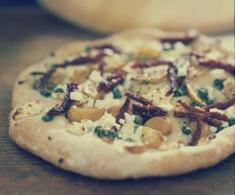 طرز تهیه خمیر پیتزا |  آموزش پخت ساده خمیر پیتزا در خانه