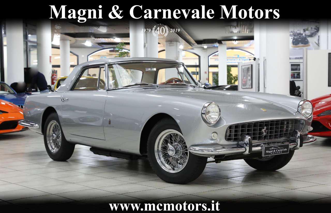 فراری 250 مدل 1958 در ایتالیا