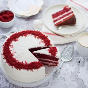 کیک مخمل قرمز | Red velvet taart
