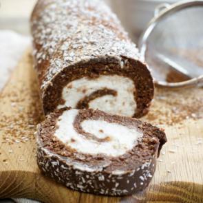 عکس کیک رولت سوئیسی | Vegan Chocolate Swiss Roll