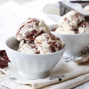 عکس بستنی ها | Sugar-Free Keto Cookies and Cream Ice Cream