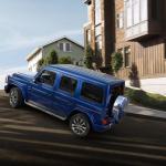  G 550 in Brilliant Blue with 19-inch twin 5-spoke wheels 