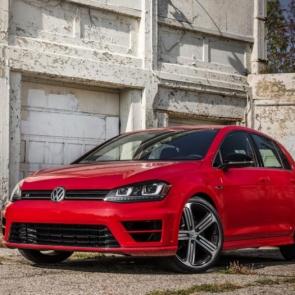 Volkswagen Golf / GTI / Golf R - شروع قیمت از 27,910 دلار