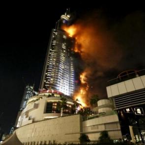#1 آتش سوزی در هتل آدرس دبی / REUTERS/Ahmed Jadallah