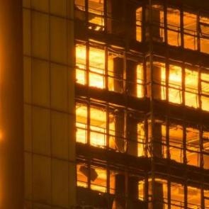 #4 آتش سوزی در هتل آدرس دبی / REUTERS/Ahmed Jadallah