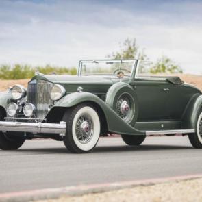 1933 Packard Twelve Coupe Roadster قیمت : 400,000 – 475,000 دلار