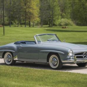 1957 Mercedes-Benz 190 SL قیمت : 40,000– 180,000 دلار