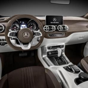 Mercedes-Benz X-Class pick-up concept interior #2