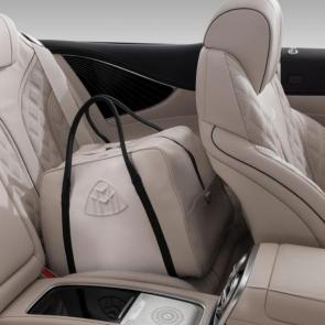 Mercedes Maybach S650 cabriolt 2017 interior #