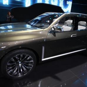 BMW Concept X7 iPerformance #10