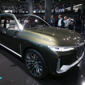 BMW Concept X7 iPerformance #11