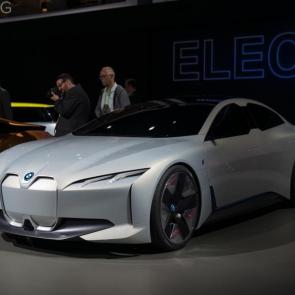 BMW i Vision Dynamics مدل 2021 در نمایشگاه خودروی لس آنجلس 2017 #2