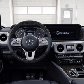 2019 Mercedes Benz G Class dashboard 01