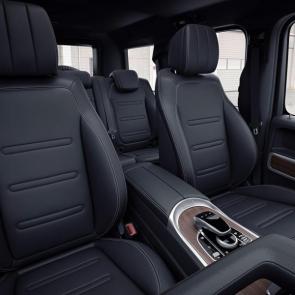 2019 Mercedes Benz G Class interior 01
