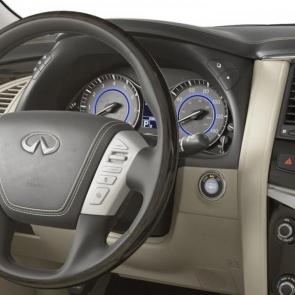 2018 INFINITI QX80 SUV Interior | Steering Wheel in Wheat Leather Highlighting In-Wheel Controls