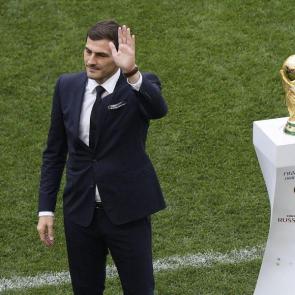 Spanish goalkeeper Iker Casillas waves next to the World Cup trophy during the opening ceremony before the Russia 2018 World Cup Group A football match between Russia and Saudi Arabia at the Luzhniki Stadium in Moscow on June 14, 2018/AFP