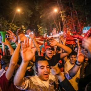 آلبوم عکس بازی ایران و مراکش در جام جهانی 2018 + شادی مردم #8
