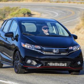 2018 Honda Fit Photos and Pictures
