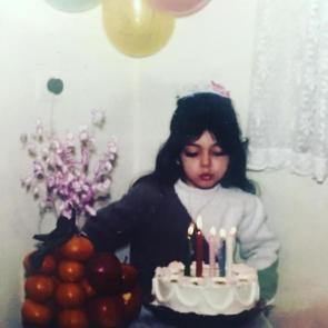 انتشار عکسی از آزاده نامداری در یک جشن تولد