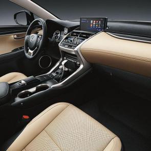 Shown with Perforated Crème leather and Linear Black Shadow wood trim.