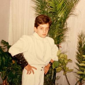 آلبوم عکس بهرام رادان / عکسی از کودکی رادان در 1991