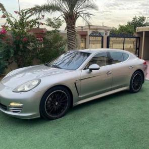 عکس Porsche Panamera 4S آگهی شده برای فروش در دبی امارات