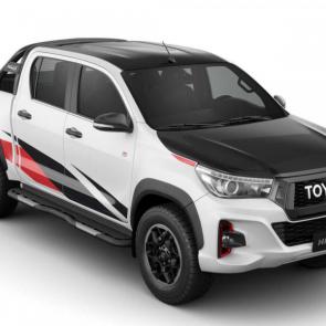 Toyota Hilux GR-S #9