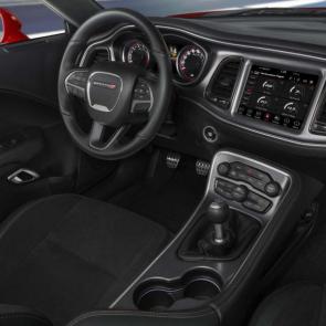 2020 Dodge CHALLENGER SRT HELLCAT interior