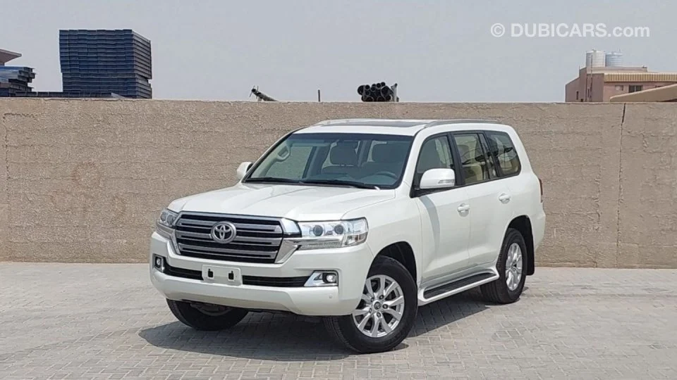 Toyota Land Cruiser EXR V6 سفید مدل 2017 در دبی امارات