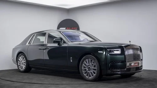 Rolls-Royce Phantom مشکی رنگ مدل 2022 در دبی
