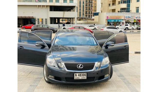 Lexus GS 350 مشکی مدل 2011 در امارات