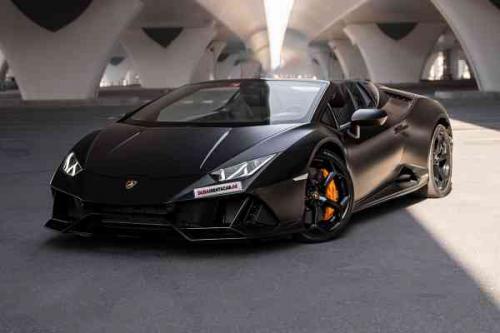 Black Lamborghini Huracan