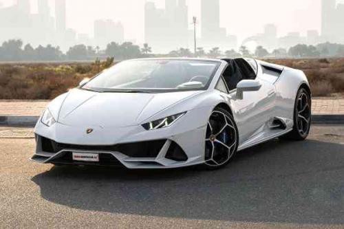  White Lamborghini Huracan 2021 