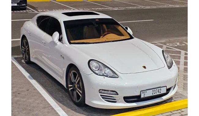 Porsche Panamera 4S 4.8L Full Option سفید مدل 2012 در دبی