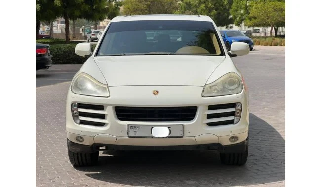Porsche Cayee S سفید مدل 2008 در دبی