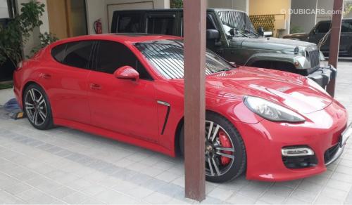Porsche Panamera GTS قرمز مدل 2012 در دبی