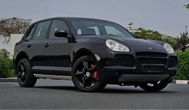 Porsche Cayee Turbo S 4.8L-8 cyl - Full option مشکی مدل 2006 در دبی