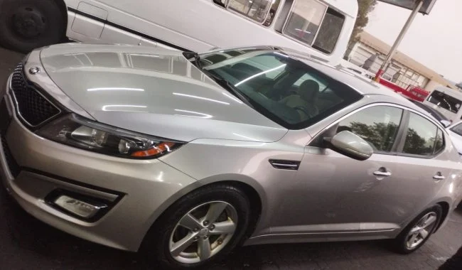 Kia Optima Dgi مدل 2015 نقره ای در شارجه امارات