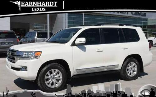 2021 Toyota Land Cruiser Base (A8) سفید در آمریکا
