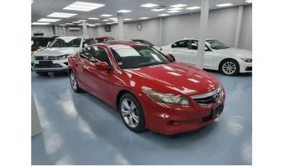 Honda Accord Coupe مدل 2011 قرمز در دبی