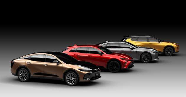 رونمایی چهار مدل جدید کراون، آکیو تویودا