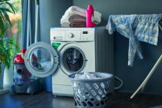 روش صحیح شستن لباس ها | مشکل شستشوی برخی لباس ها در لباسشویی