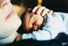 چه چیزهایی باعث می شود نوزاد شما زود به دنیا بیاید و این که چه باید بکنید