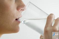 فواید مصرف آب در درمان یبوست‌ و لاغر شدن