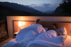 هتل عجیب‌ سوئیسی، بدون دیوار با چشم اندازی تماشایی از کوه‌های آلپ